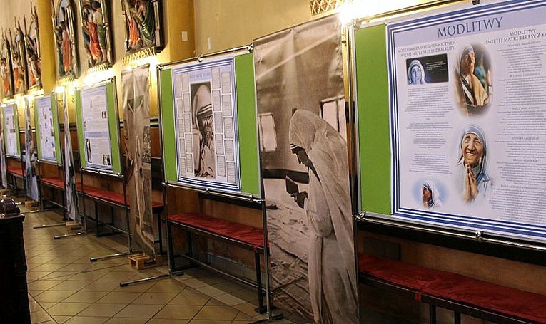 Relikwie św. Matki Teresy w miechowickiej parafii
