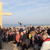 Uczestnicy nabożeństwa spotkają się 26 marca o godz. 15 w Gdańsku-Brzeźnie, przy wejściu na plażę nr 50.