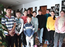 	Dzieci z Ukrainy będą się uczyć języka polskiego, a kiedy powstaną ukraińskie klasy,  rozpoczną edukację w szkole.
