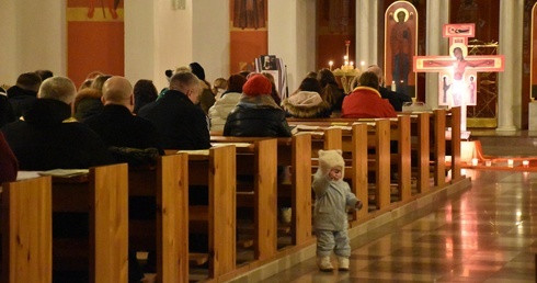 Modlitwa ze śpiewami Taizé w greckokatolickiej katedrze w Gdańsku