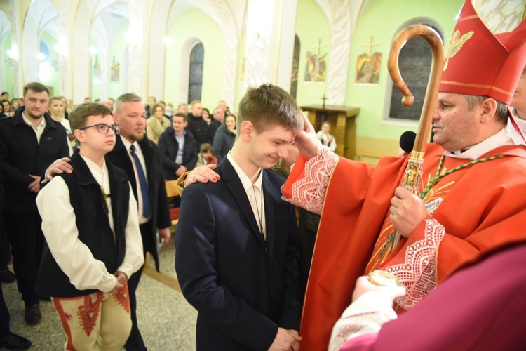 Bierzmowanie w Kamienicy