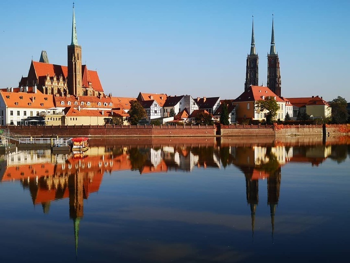 Archidiecezja wrocławska przekazała prawie 900 tys. na pomoc Ukrainie