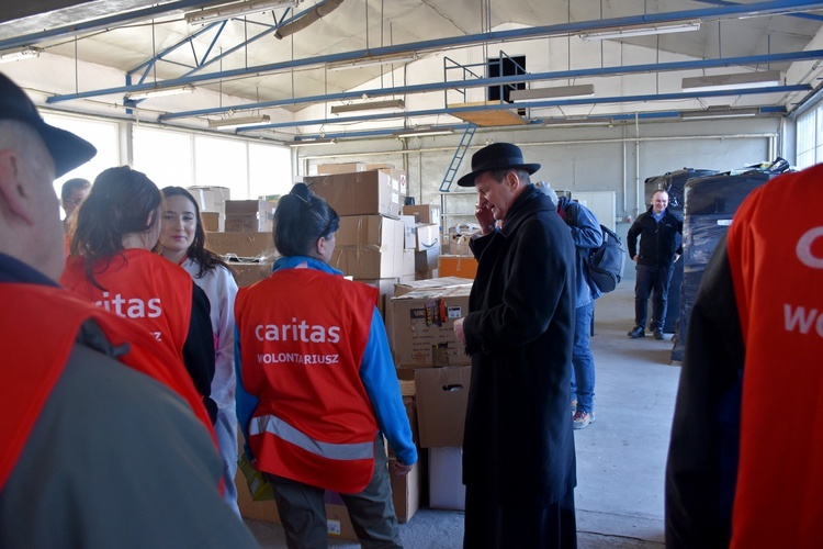 Caritas. Wyruszył transport humanitarny do Ukrainy