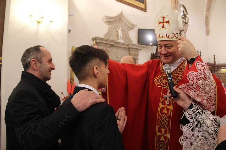 Bobowa. Bierzmowanie 2022 - cz. 1