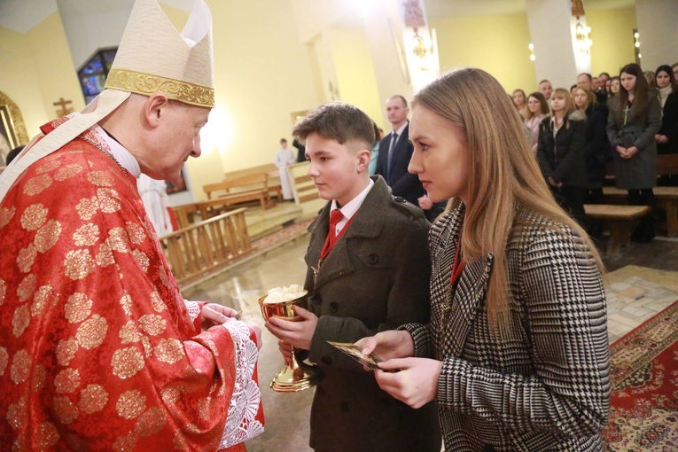 Bierzmowanie w Siedliskach Bobowskich