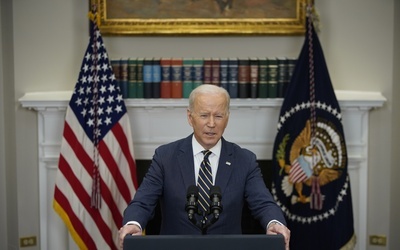 Biden: Razem z UE i G7 zawiesimy normalne stosunki handlowe z Rosją