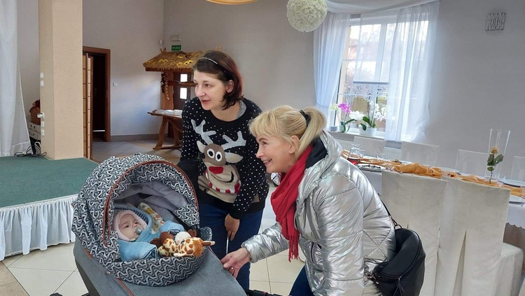 Ukraińcy znaleźli pomoc w puckiej parafii