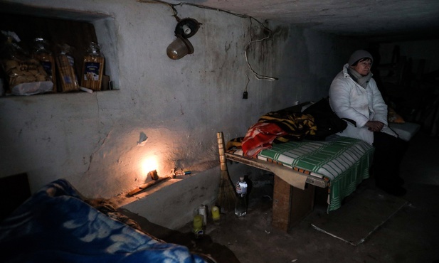 Ukraina: W niedzielę 14 korytarzy humanitarnych, m.in. do Mariupola