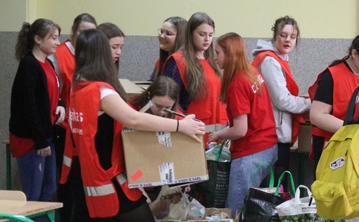 Młodzi z żywieckiej budowlanki z pomocą dla Ukrainy