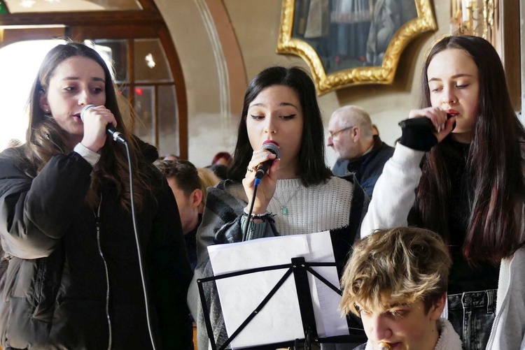 Wielkopostny Dzień Wspólnoty Domowego Kościoła w Inwałdzie