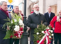 Pamięć bohaterów uczcili m.in. włodarze.