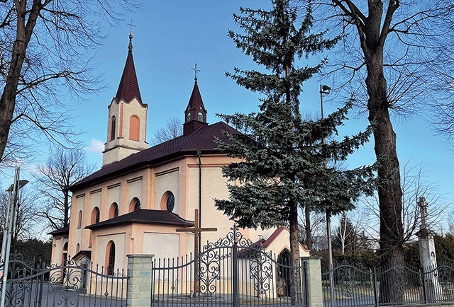 	Budowla ma już blisko 150  lat.