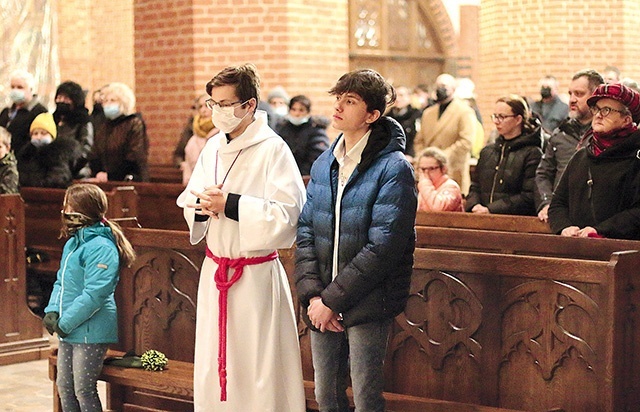 Grzegorz Wierzbicki (po lewej) i Dorian Błaszczak (po prawej). 