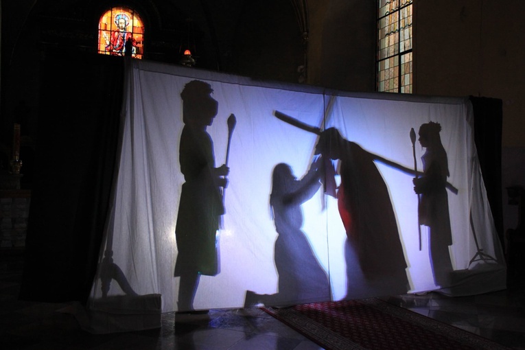 Wyjątkowa Droga Krzyżowa w Świebodzicach