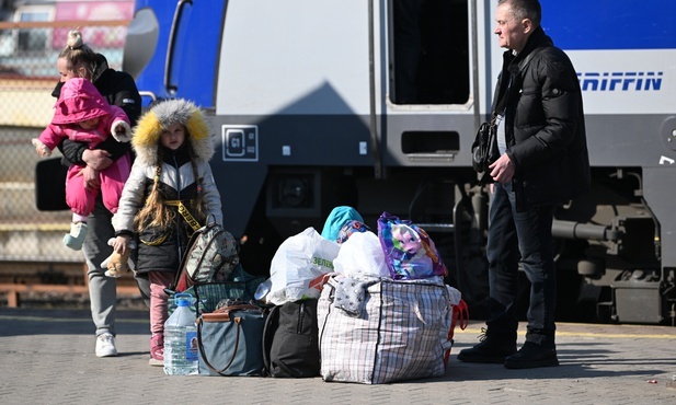 Śląskie. Formalności, świadczenia socjalne i edukacja. Poradnik dla uchodźców z Ukrainy