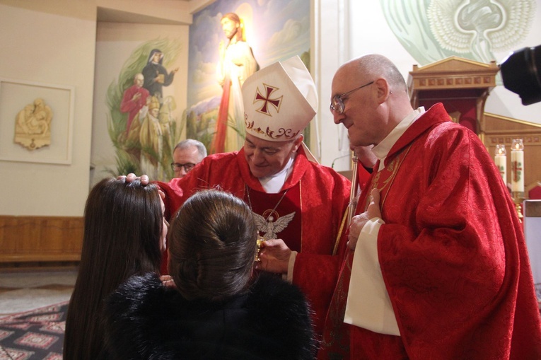 Bierzmowanie w parafii pw. Trójcy Przenajświętszej w Mielcu 2022