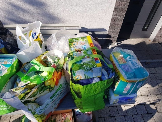 Fundacja "Krzyż Dziecka" z Pisarzowic i gmina Wilamowice pomagają Ukrainie