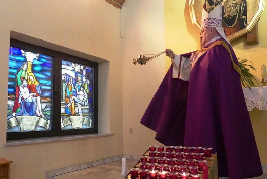 Erygowanie drogi krzyżowej na Zasolu Bielańskim