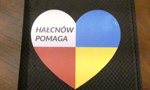 Logo hałcnowskiej akcji wsparcia dla Ukrainy.