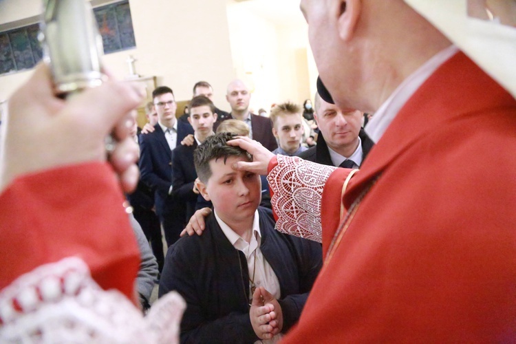 Bierzmowanie u Matki Bożej w Mielcu