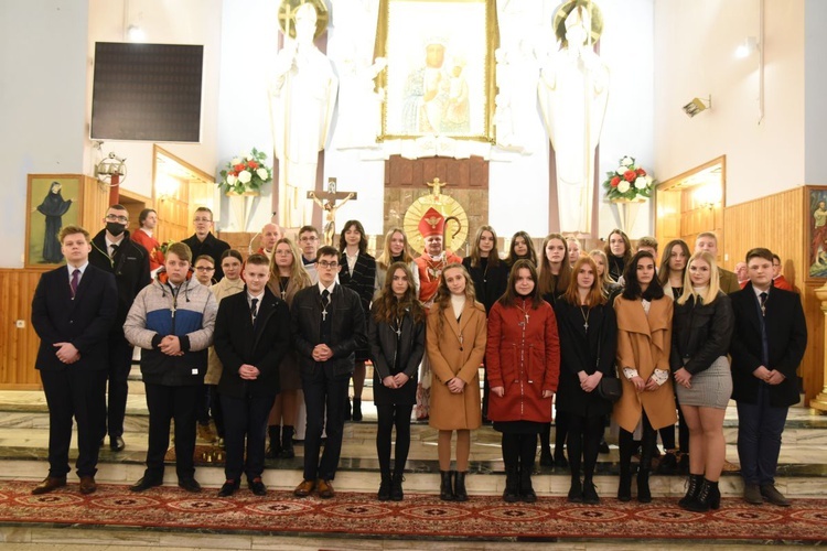 Bierzmowanie w Biskupicach Radłowskich