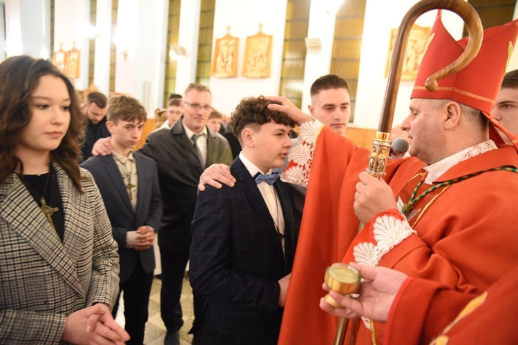 Bierzmowanie w Biskupicach Radłowskich