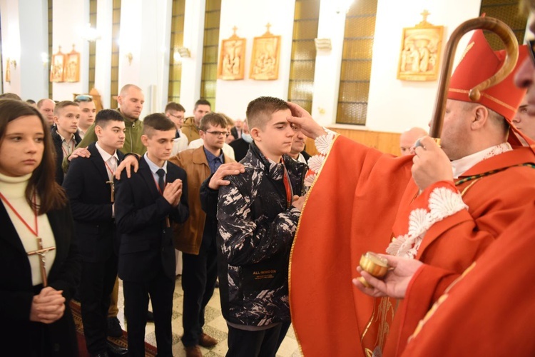 Bierzmowanie w Biskupicach Radłowskich