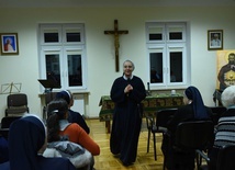 Wieczornica u służebniczek