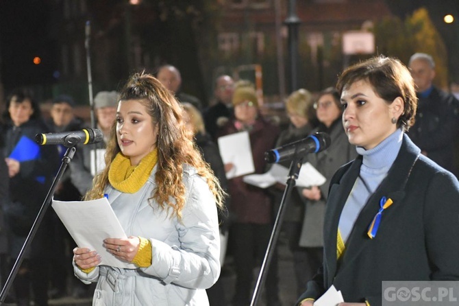 Świebodzin. Droga Krzyżowa o pokój