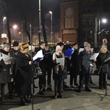 Świebodzin. Droga Krzyżowa o pokój