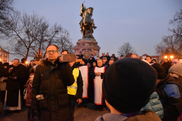 Uliczna Droga Krzyżowa w Gdańsku