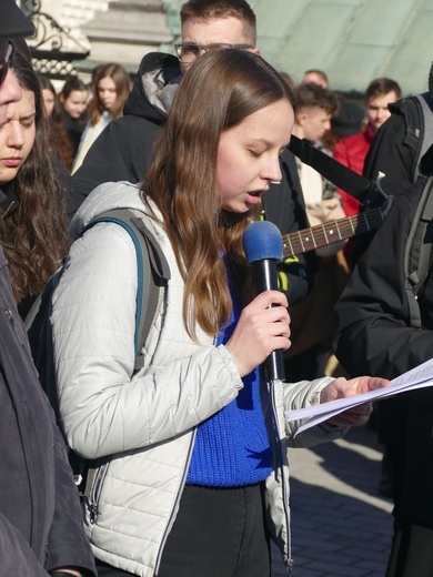 XVIII Pielgrzymka Maturzystów Diecezji Świdnickiej na Jasną Górę - cz. 02