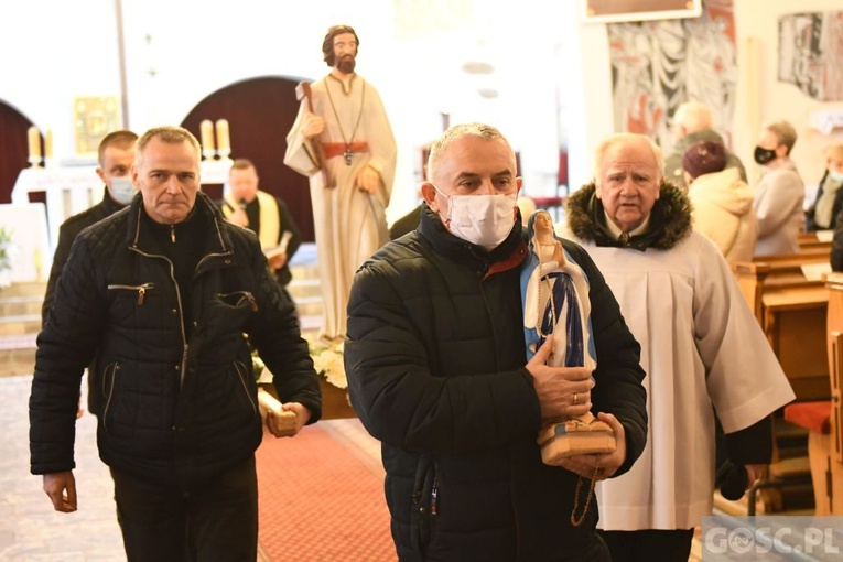 Rodzinny różaniec ze św. Józefem w Nowogrodzie Bobrzańskim