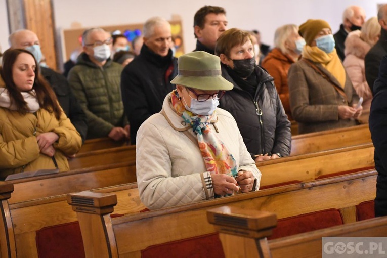 Rodzinny różaniec ze św. Józefem w Nowogrodzie Bobrzańskim