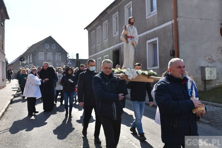 Rodzinny różaniec ze św. Józefem w Nowogrodzie Bobrzańskim