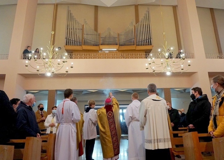 Inauguracja organów u zmartwychwstańców 