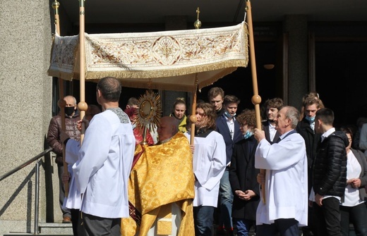 Bierzmowanie w dniu odpustu ku czci św. Józefa na Złotych Łanach