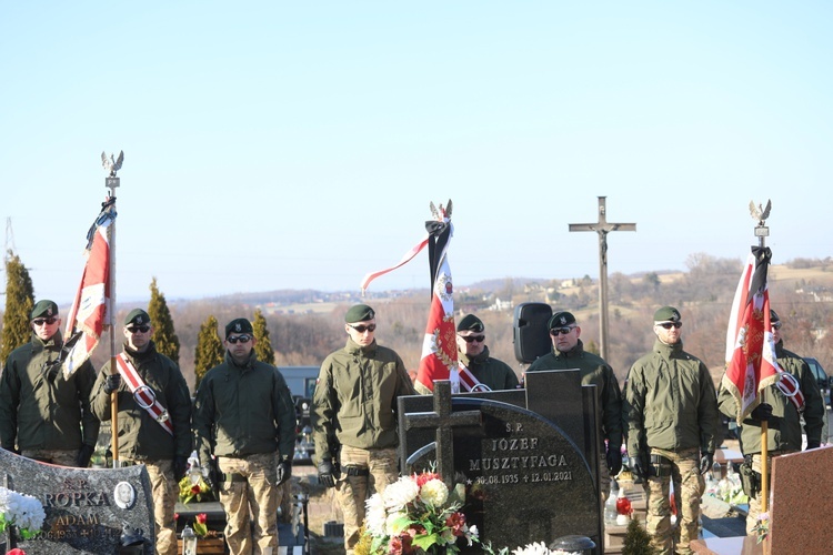 Pogrzeb ostatniego Cichociemnego - płk. A. Tarnawskiego w Bielsku-Białej