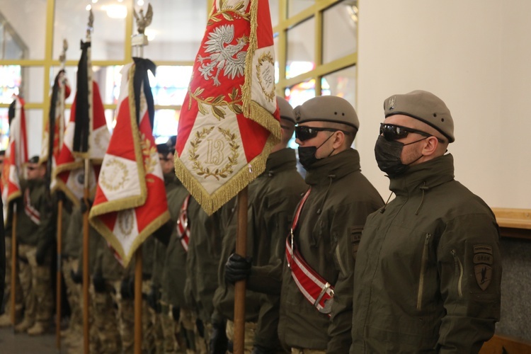 Pogrzeb ostatniego Cichociemnego - płk. A. Tarnawskiego w Bielsku-Białej