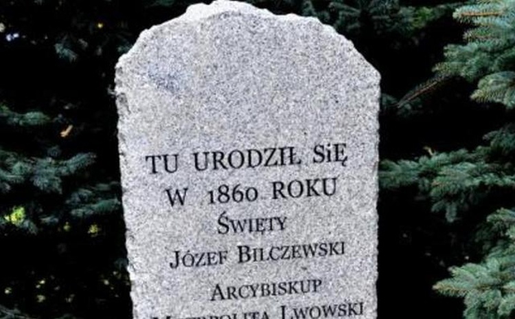 W sanktuarium św. abp. Józefa Bilczewskiego w Wilamowicach