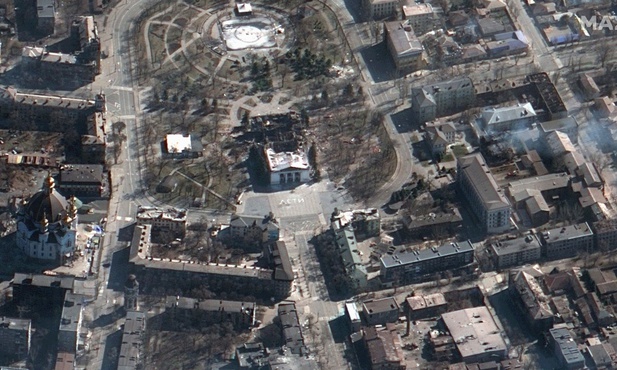 Zbombardowano szkołę w Mariupolu, w której schroniło się 400 ludzi
