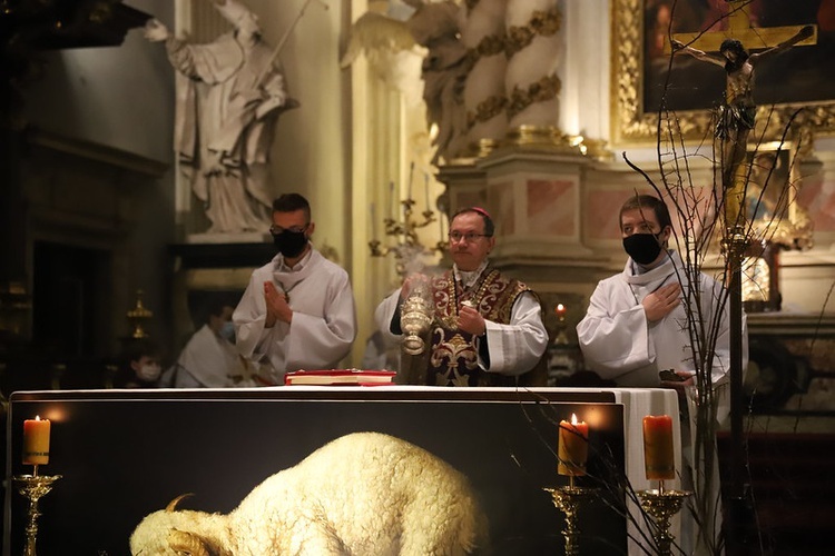 Wielkopostne kościoły stacyjne - kolegiata św. Anny