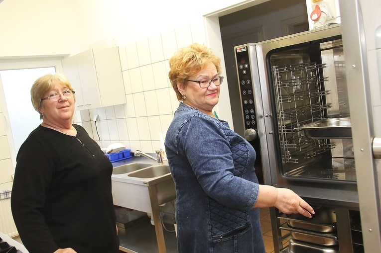 Tworzenie palm wielkanocnych w Mścicach