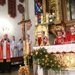 Nowy Sącz. Bierzmowanie w bazylice cz. 1