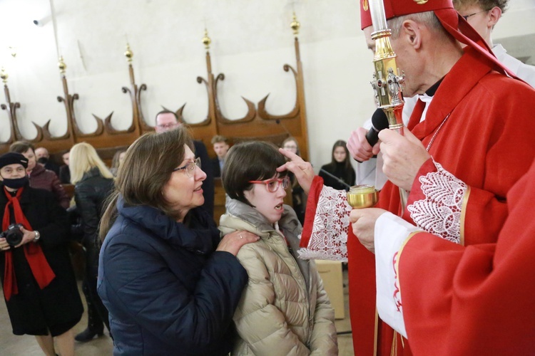 Nowy Sącz. Bierzmowanie w bazylice cz.2