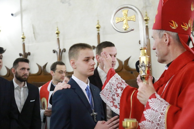 Nowy Sącz. Bierzmowanie w bazylice cz.2