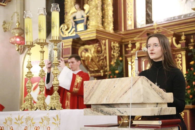 Nowy Sącz. Bierzmowanie w bazylice cz.2