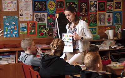 Lekcja języka polskiego dla ukraińskich uczniów.