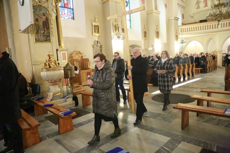 Dębica. Rekolekcje krucjaty