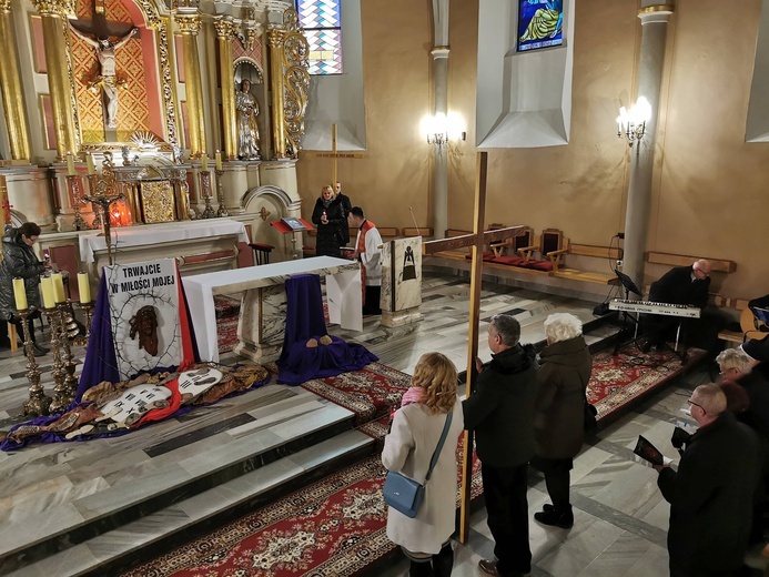 Dębica. Rekolekcje krucjaty